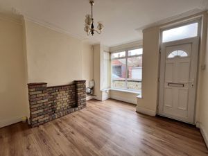 Lounge- click for photo gallery